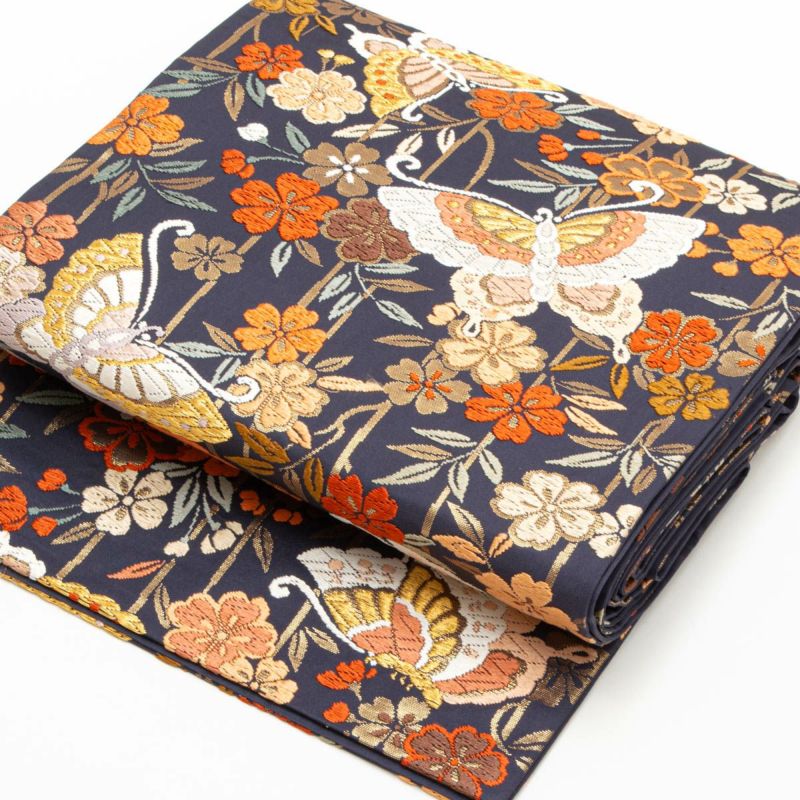 袋帯 唐織 枝垂れ桜と胡蝶 金糸織り 西陣織 正絹 礼装用 | 着物